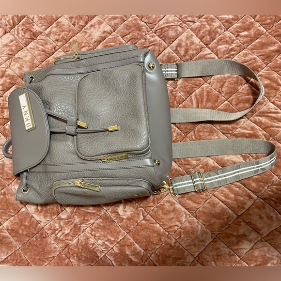 DKNY RAPTURE BACKPACK - Picture 4 of 8